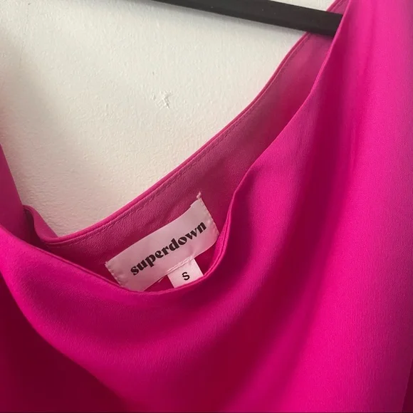 Superdown Kylie Mini Skirt Set in Magenta - Picture 3 of 11